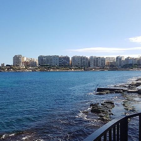 Spinola Seafront Apartment Saint Julian's ภายนอก รูปภาพ